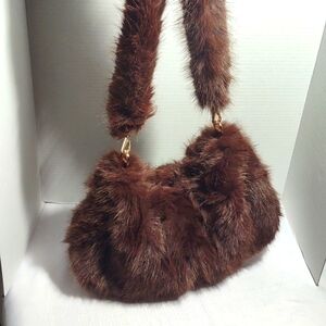 QZ Coffee Fur Shoulder Bag